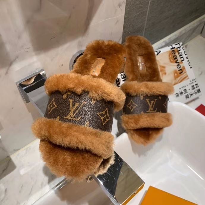 LV Slippers